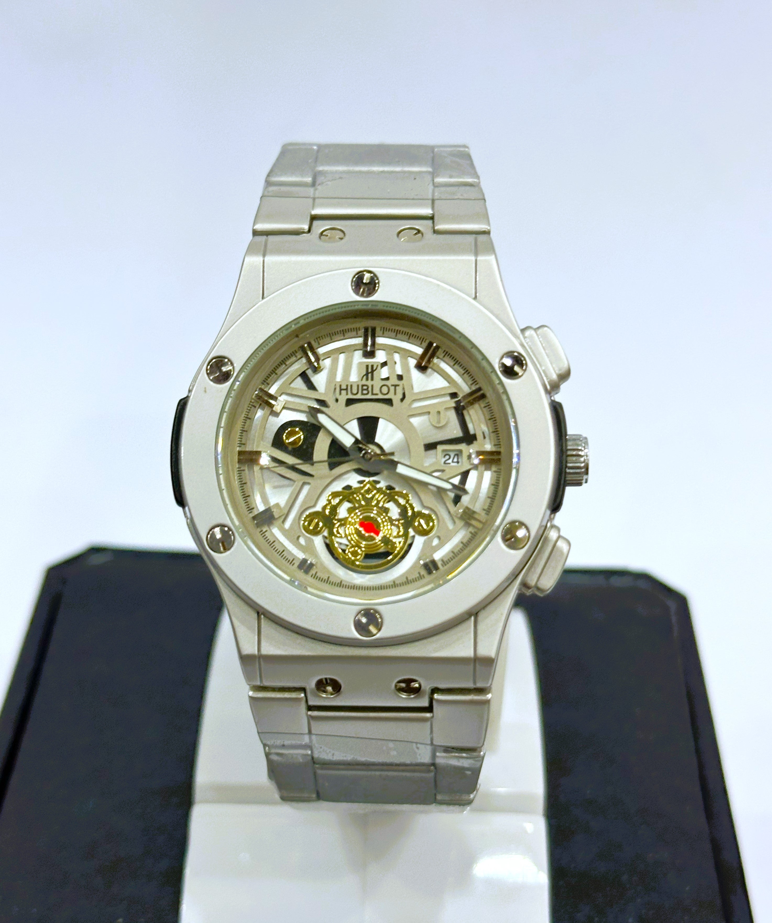 Hublot Skeleton Classic – Brushed Silver Edition