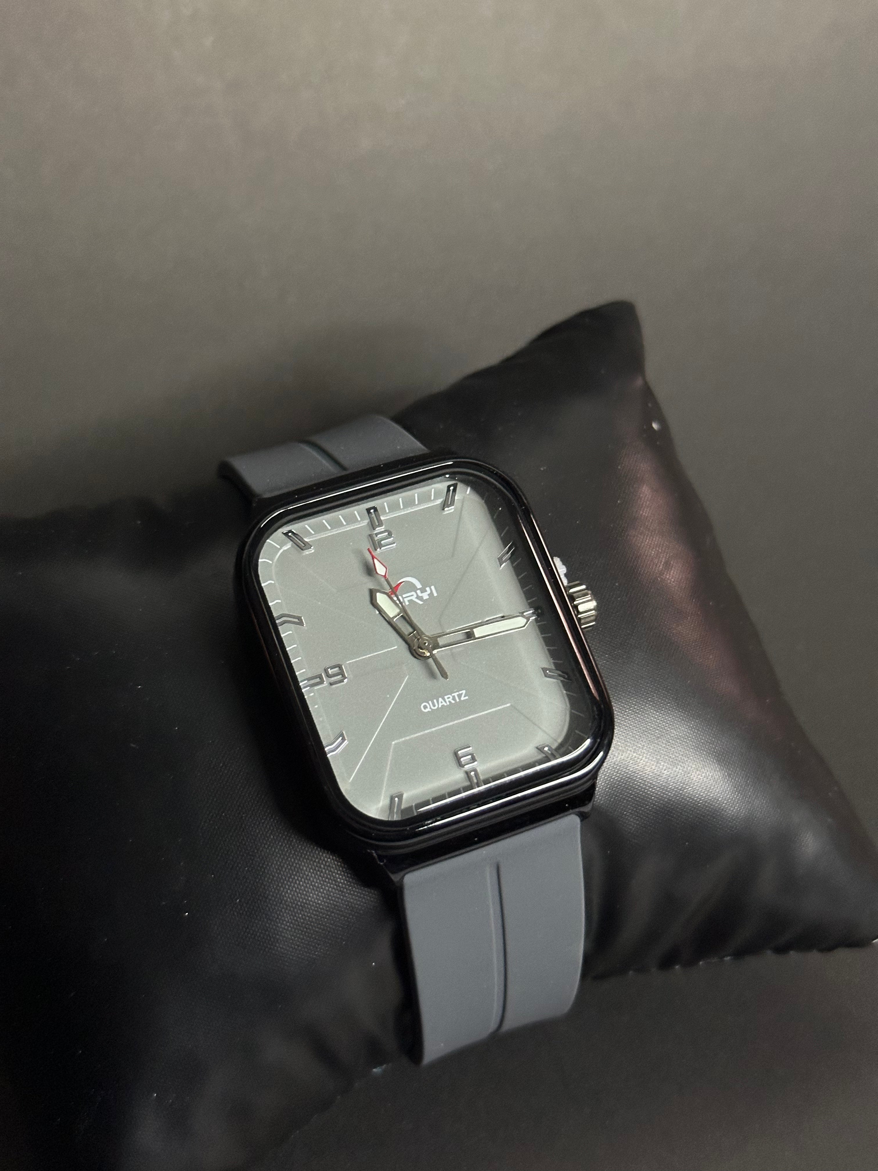 Heryi Magnetic Lock Watch – Premium Silicon Straps And Square Dial Watch (Grey)