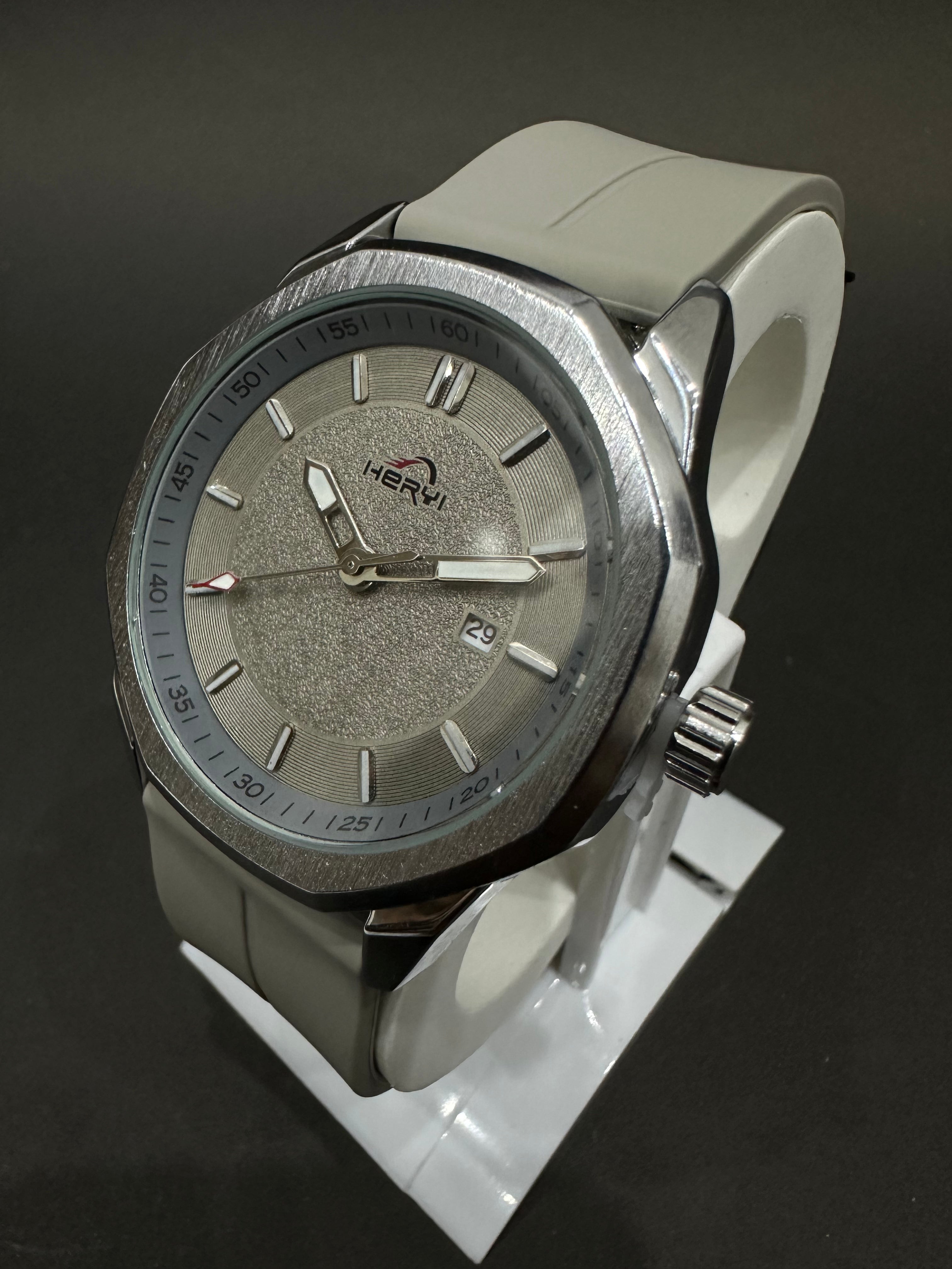 Heryi Magnetic Lock Watch – Premium Silicon Straps And Round Dial Watch (Sage Grey)