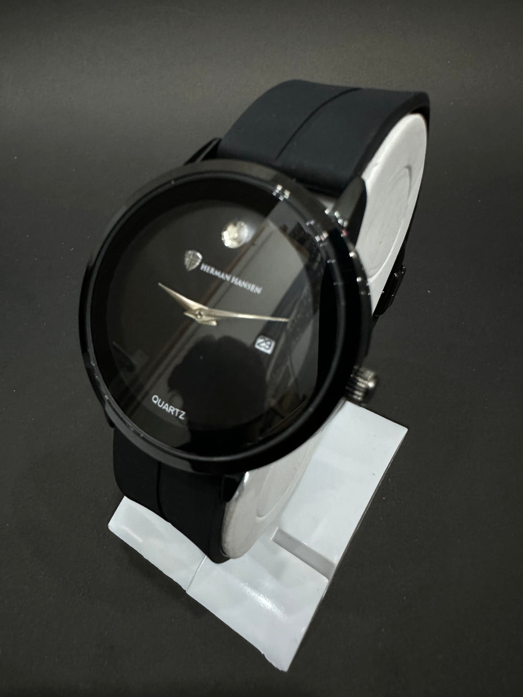 Heryi ShadowCore Watch – Blackout Edition