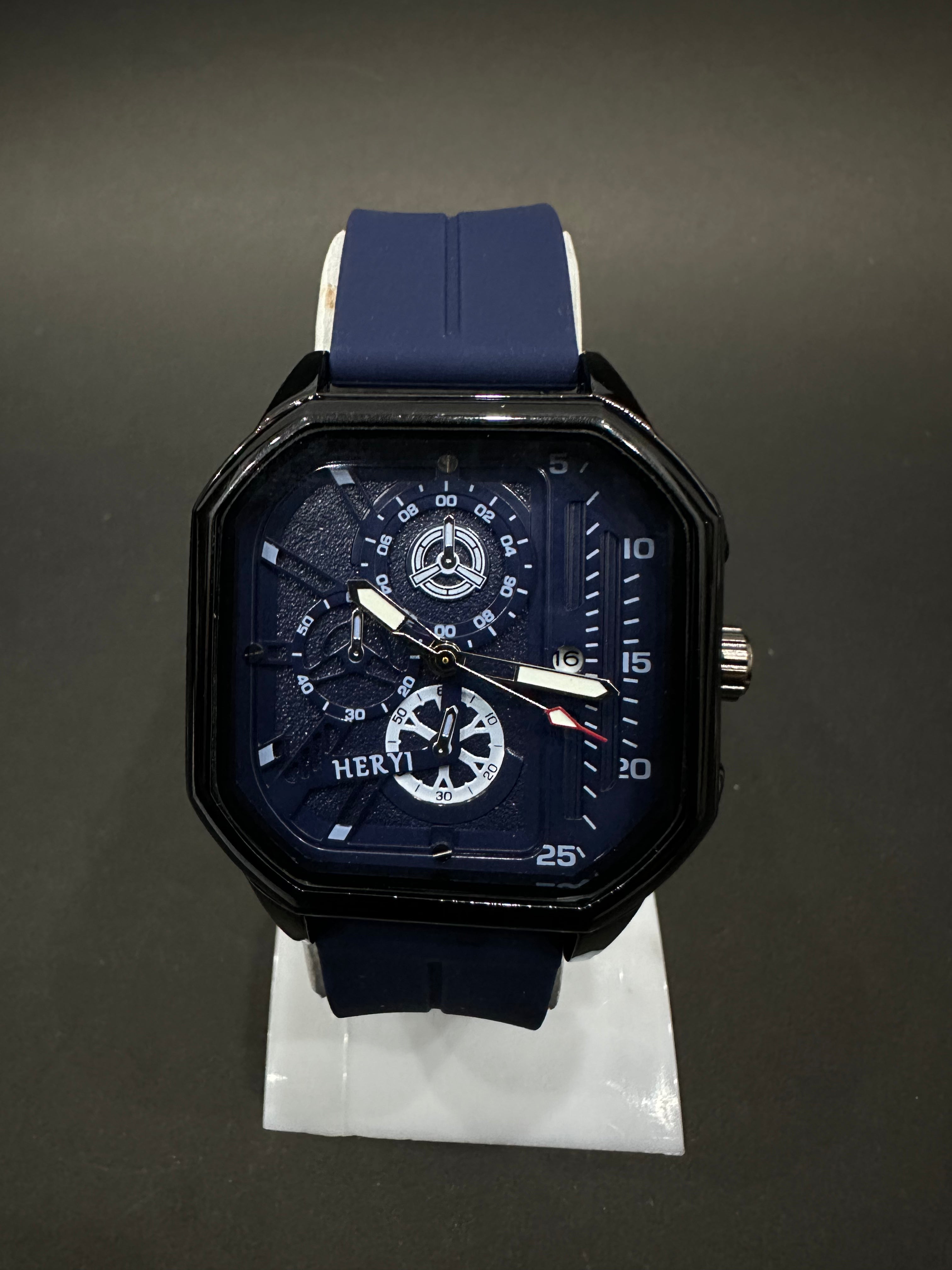 Heryi Magnetic Lock Watch – Premium Silicon Straps And Square Dial Watch (Dark Blue)