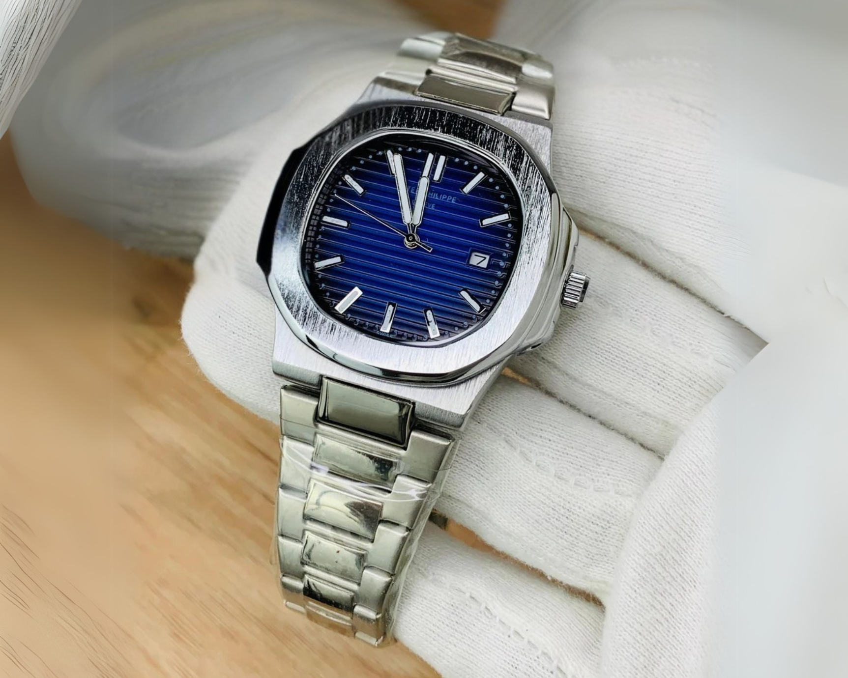 Premium PP - Geneve Most Demanding Article SILVER (Blue Dial)